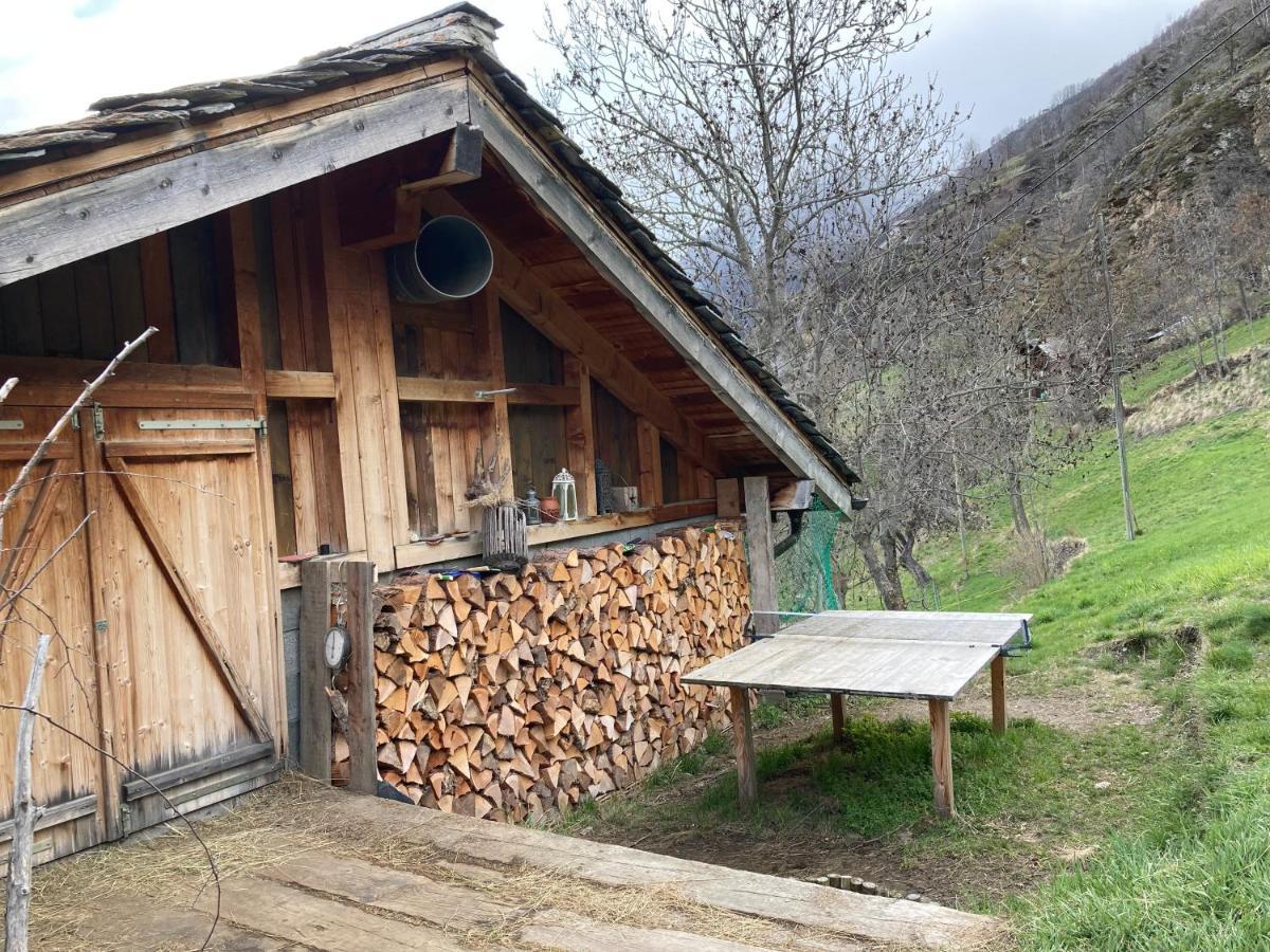 Chalet La Paz With Hotpot And Sauna Villa Törbel Екстериор снимка